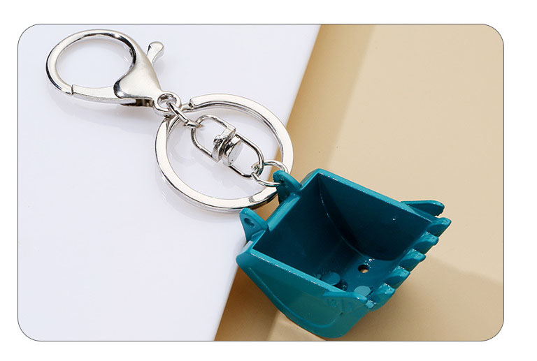 سلسلة مفاتيح حفارة معدنية إبدا - مراجعة Heavy Equipment Key Ring وسعره