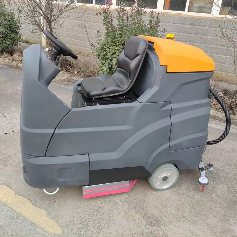 ماكينة تنظيف الأرضيات ذات الفر - مراجعة Industrial Floor Scrubber وسعره