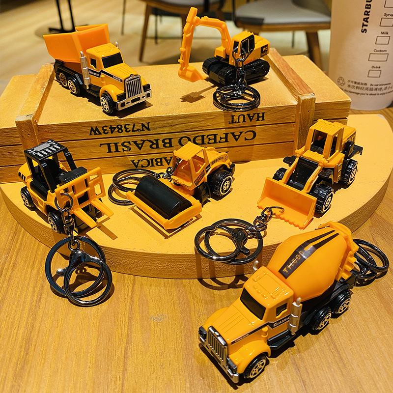سلسلة مفاتيح حفارة صغيرة خفيفة - مراجعة Heavy Equipment Key Ring وسعره